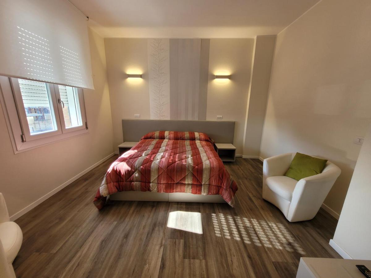 Stop&Go Suites And Apartments Maranello Exterior foto